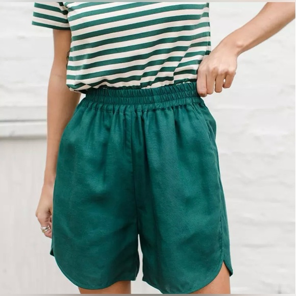 Tradlands Glenn Short - Picture 2 of 9